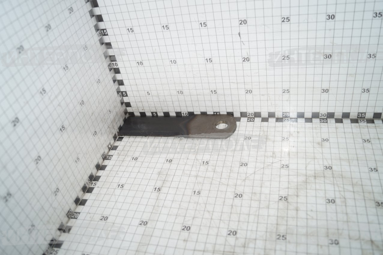 Нож измельчителя (d-18 5,0х50х173)